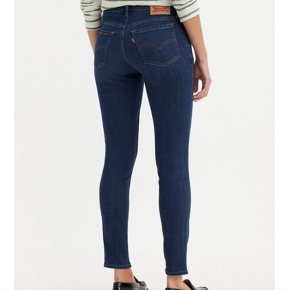 Levi's 711 Skinny Woman's Jeans - Picture 7 of 10
